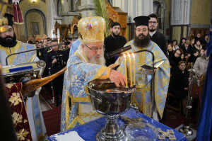 8mesologgi_theofaneia