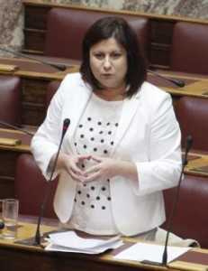 triantafillou-321x420 (1) (1)