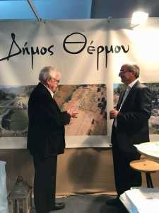 με τον κ. Μπένο πρόεδρο του Σωματείου ΔΙΑΖΩΜΑ